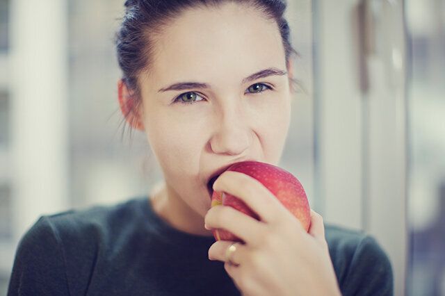 What Does An Apple Contain That Helps With Vaginal Lubrication?